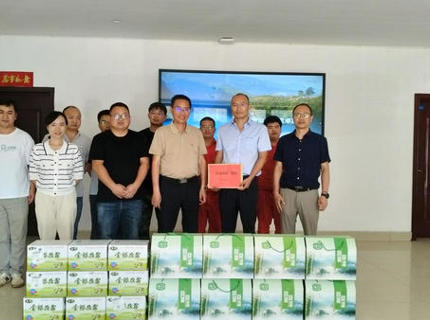 公司工會到風電項目一線“送清涼”